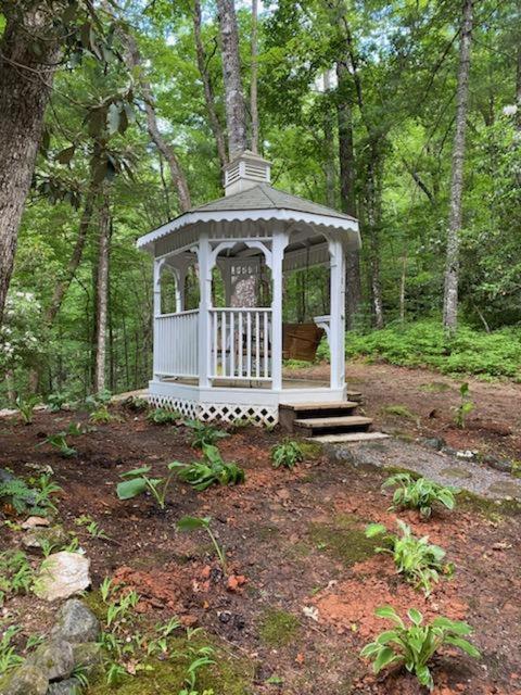 Hotel Lolly'S Treehouse Highlands Esterno foto